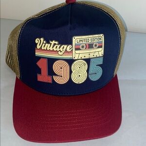 Vintage 1985 limited edition trucker style hat birthday gift new with tags